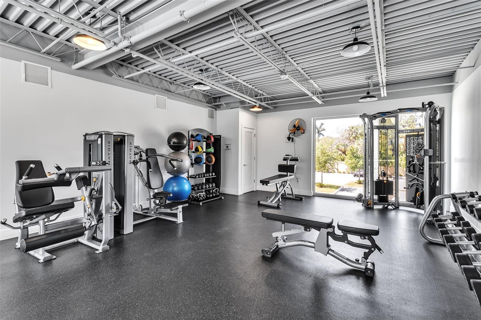 STRAND/SARASOTA - Residential