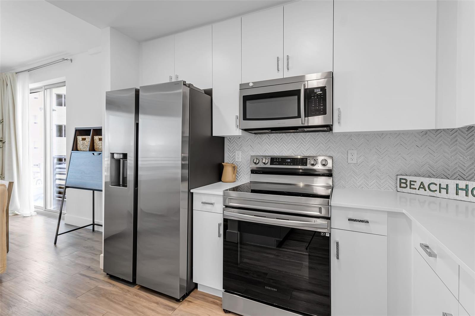 STRAND/SARASOTA - Residential