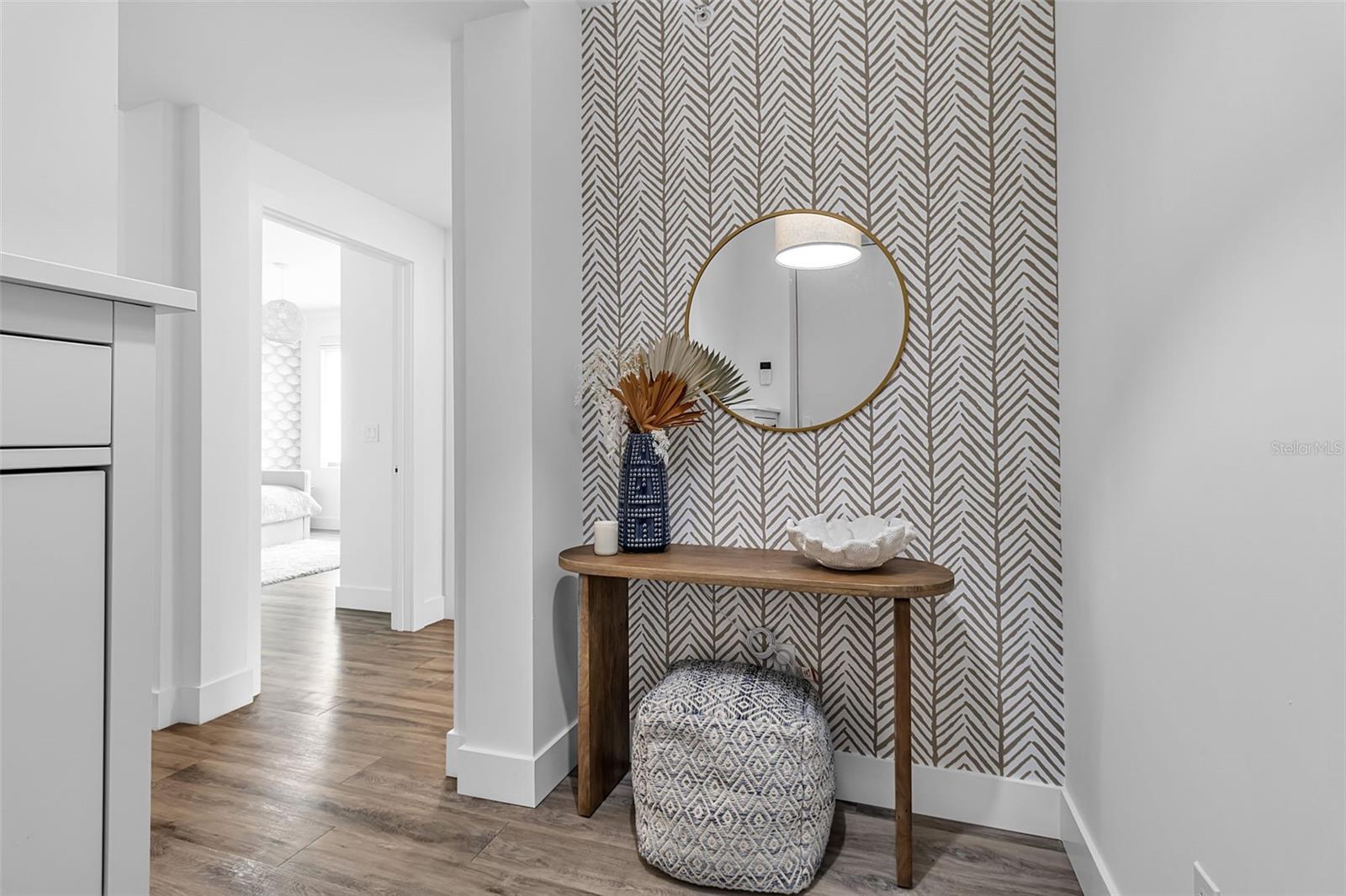 STRAND/SARASOTA - Residential