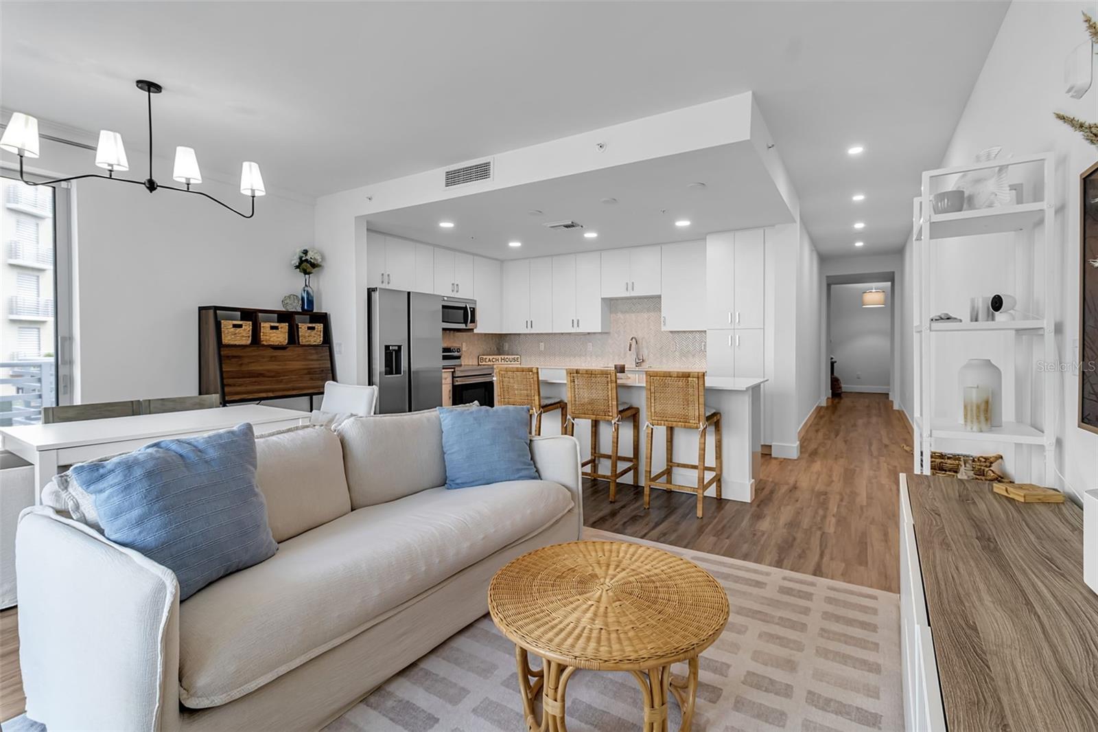 STRAND/SARASOTA - Residential