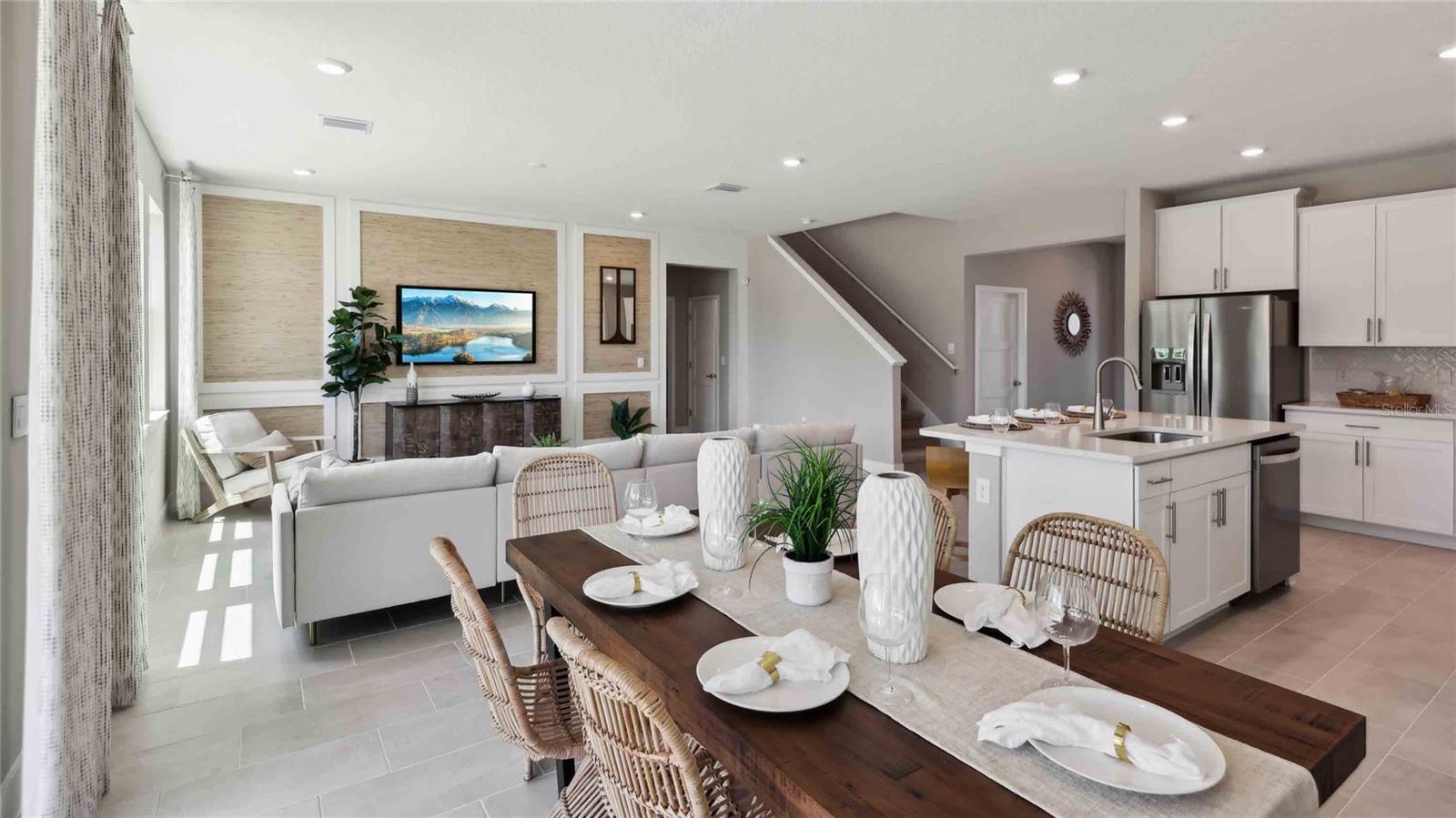 RIDGE AT HEATHBROOK - Residential