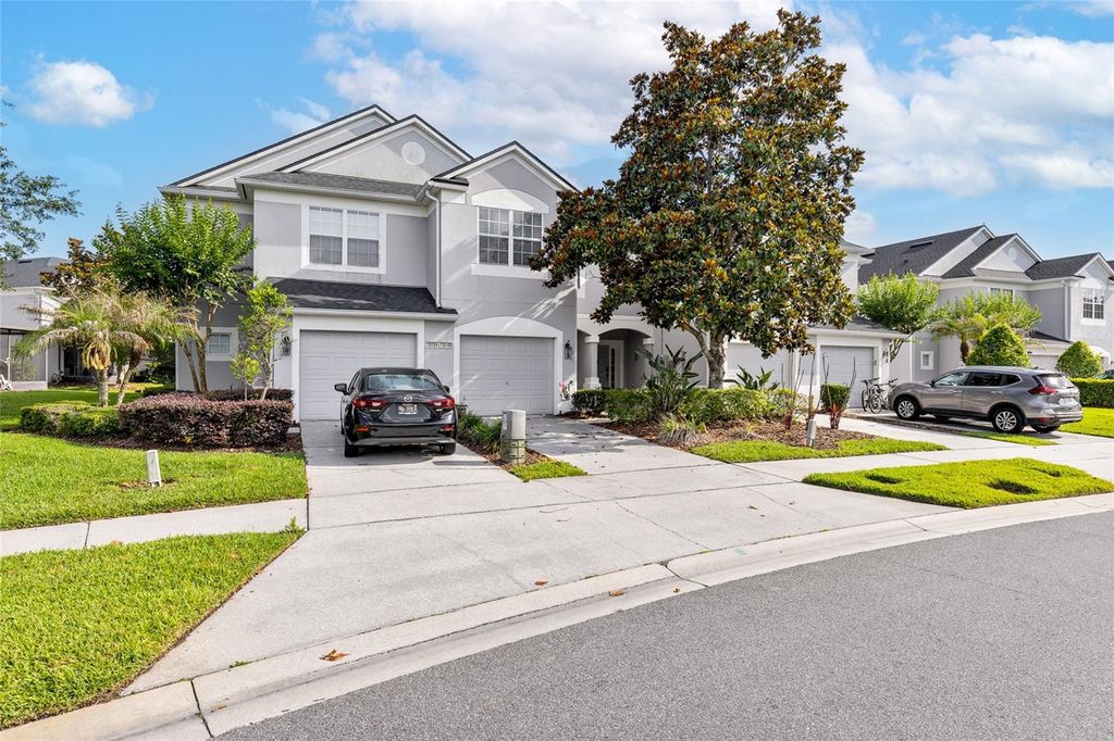 Photo of 15048 Bellinkoff Lane, Orlando, FL 32828 (MLS # O6411057)