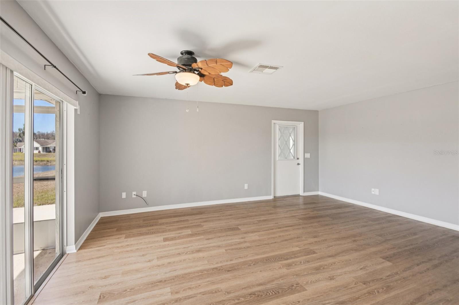 GLOUCESTER G CONDO - Residential