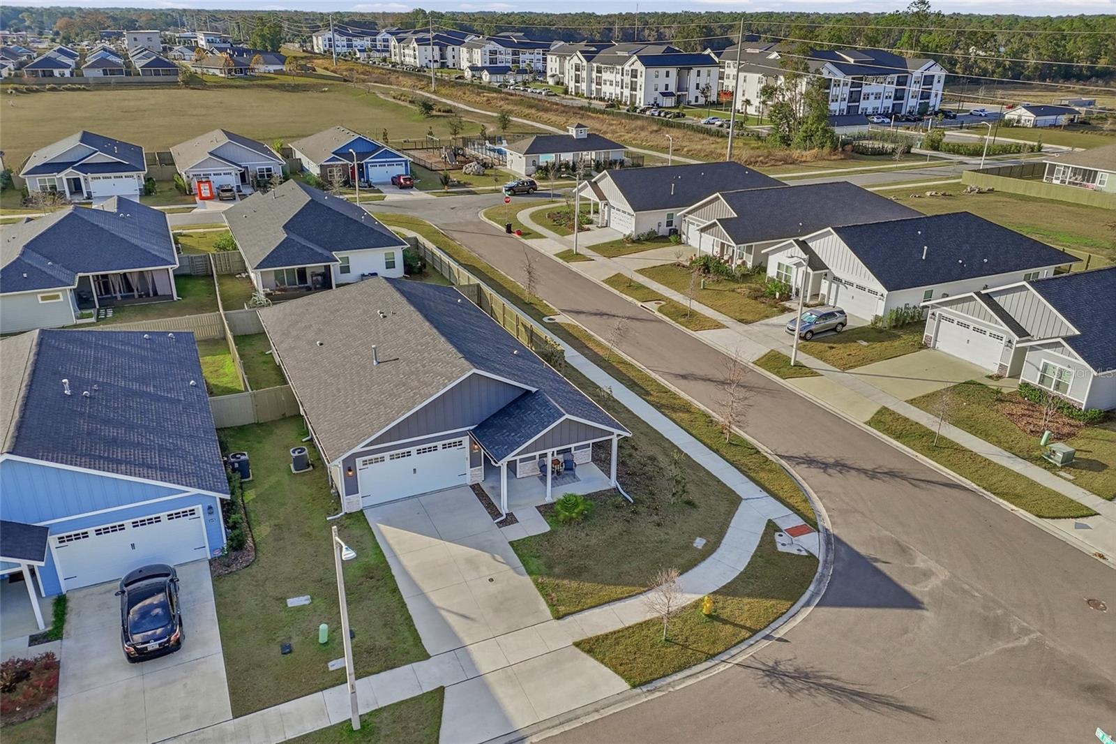 GRAND OAKS - Residential