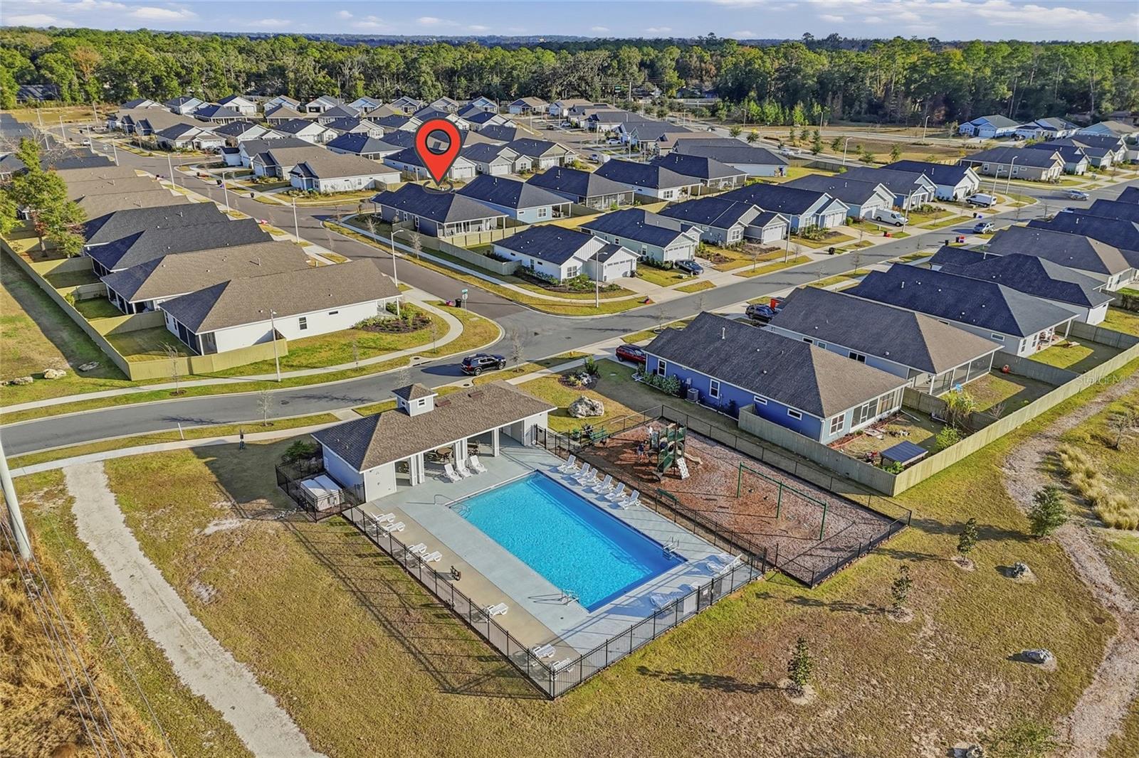 GRAND OAKS - Residential