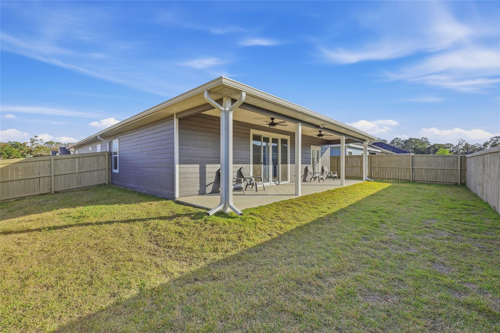 GRAND OAKS - Residential