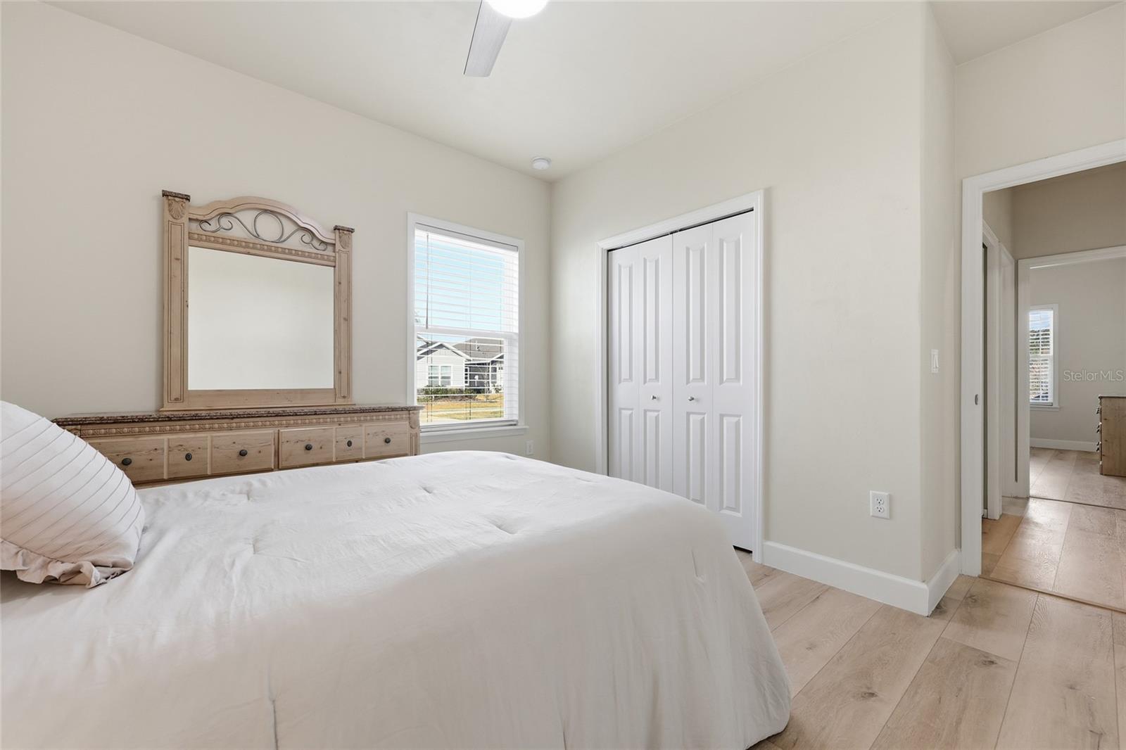 GRAND OAKS - Residential