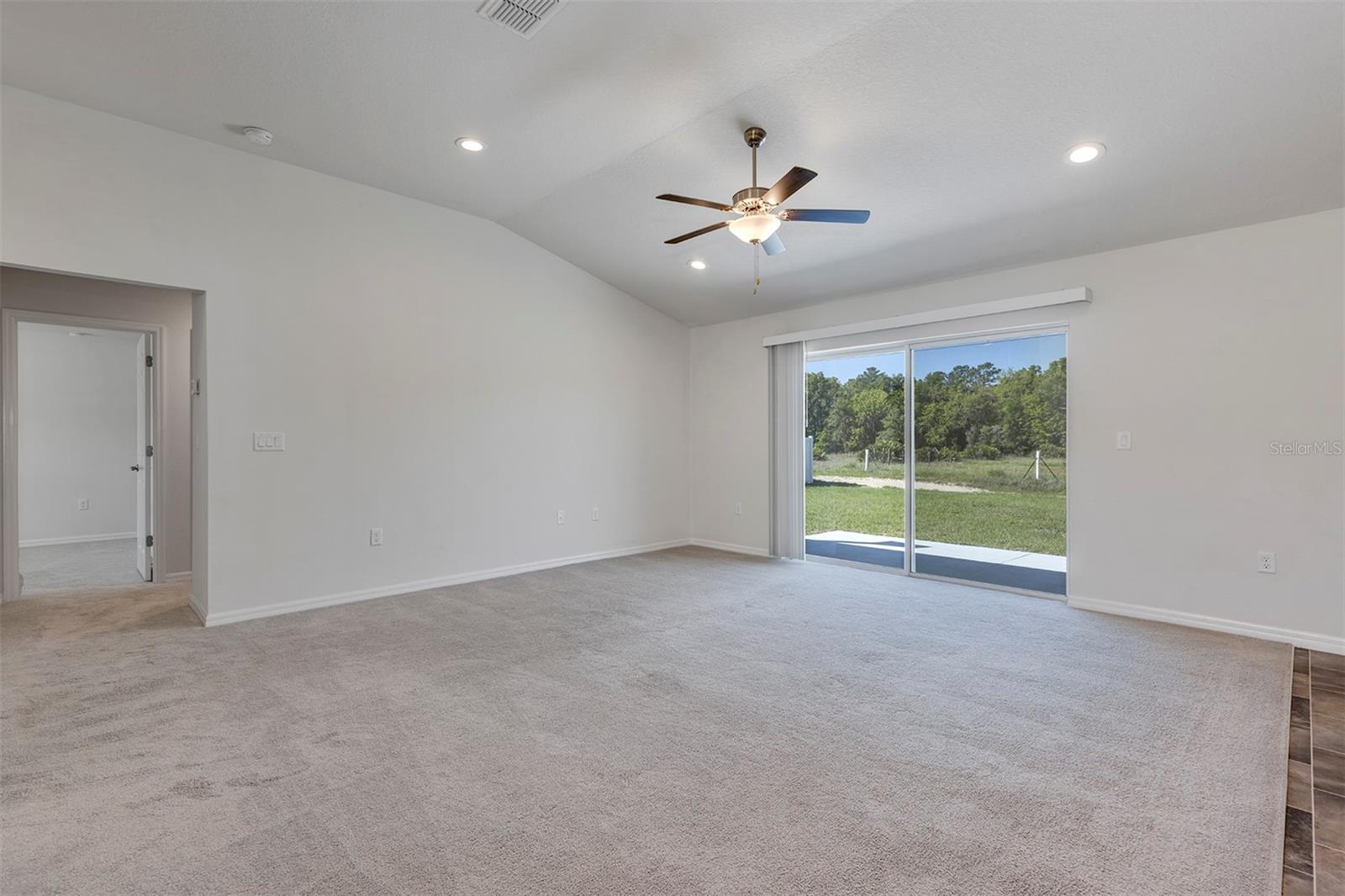 MARION OAKS UN NINEDIVISION - Residential