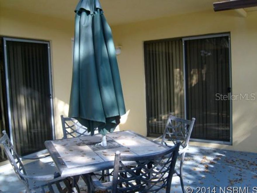 Great Beachside Cedar Dunes Townhome available for rent now or for the Snowbird Season.  Walk to the Beach, fenced patio, beautifully furnished, inside washer and dryer.