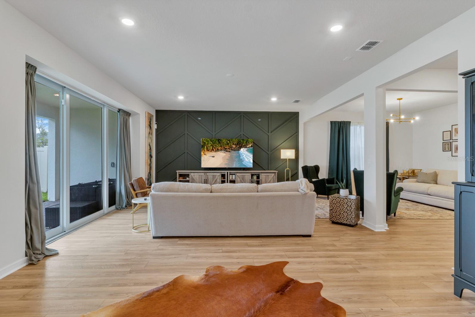 SPLIT OAK RESERVE PH 2 - Residential Lease