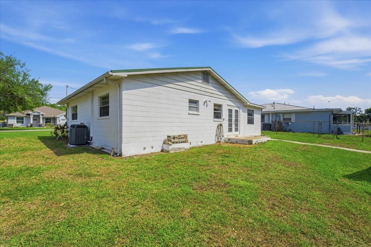 LAKE PIERCE HEIGHTS - Residential