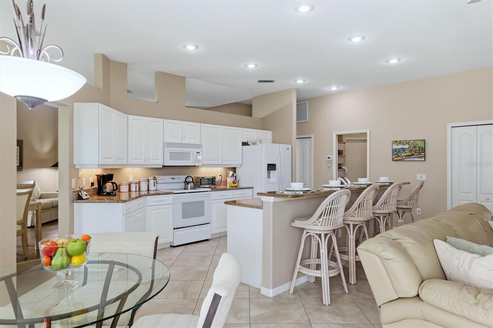 STONEYBROOK GOLF & COUNTRY CLUB - Residential