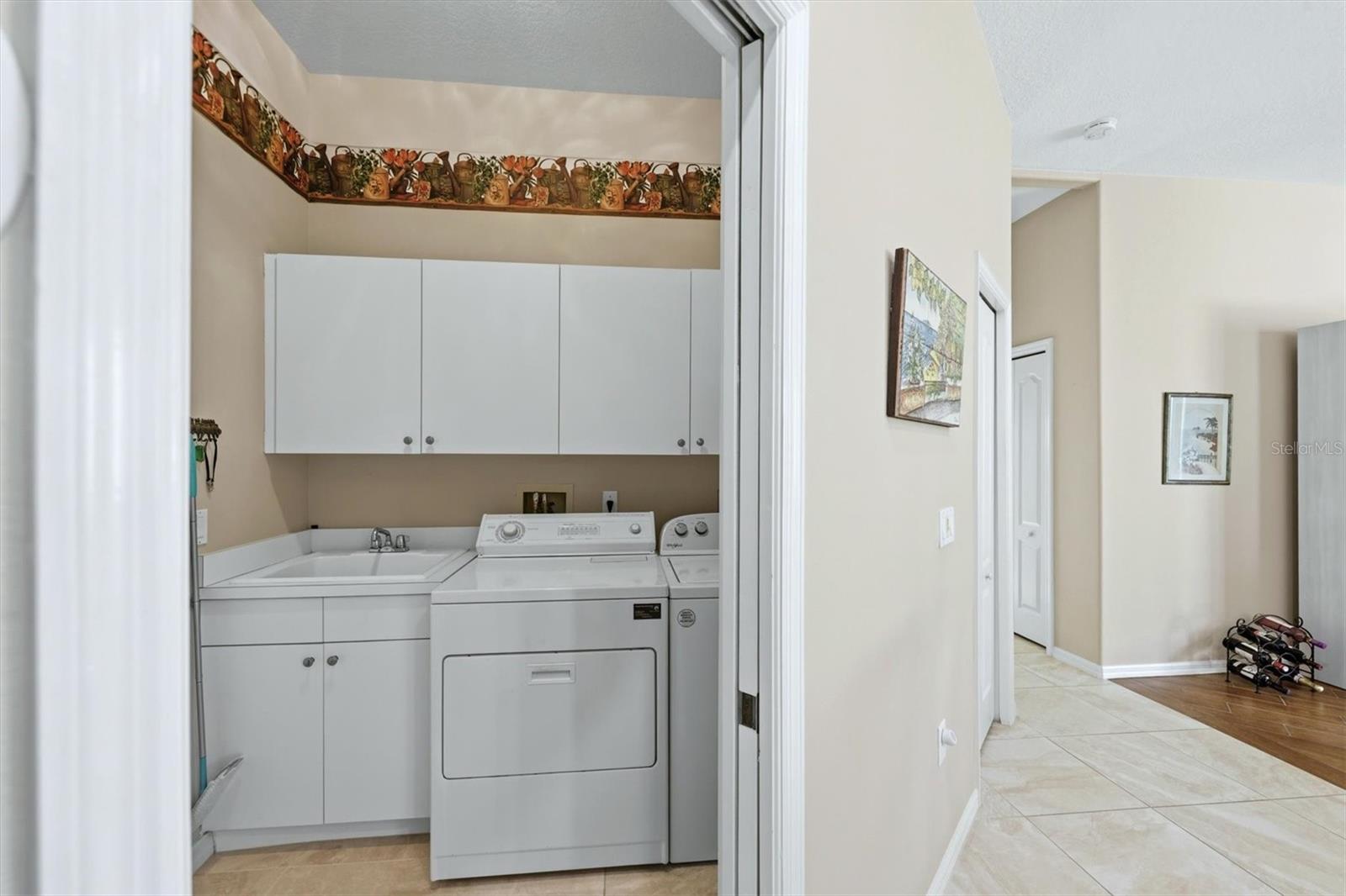 STONEYBROOK GOLF & COUNTRY CLUB - Residential