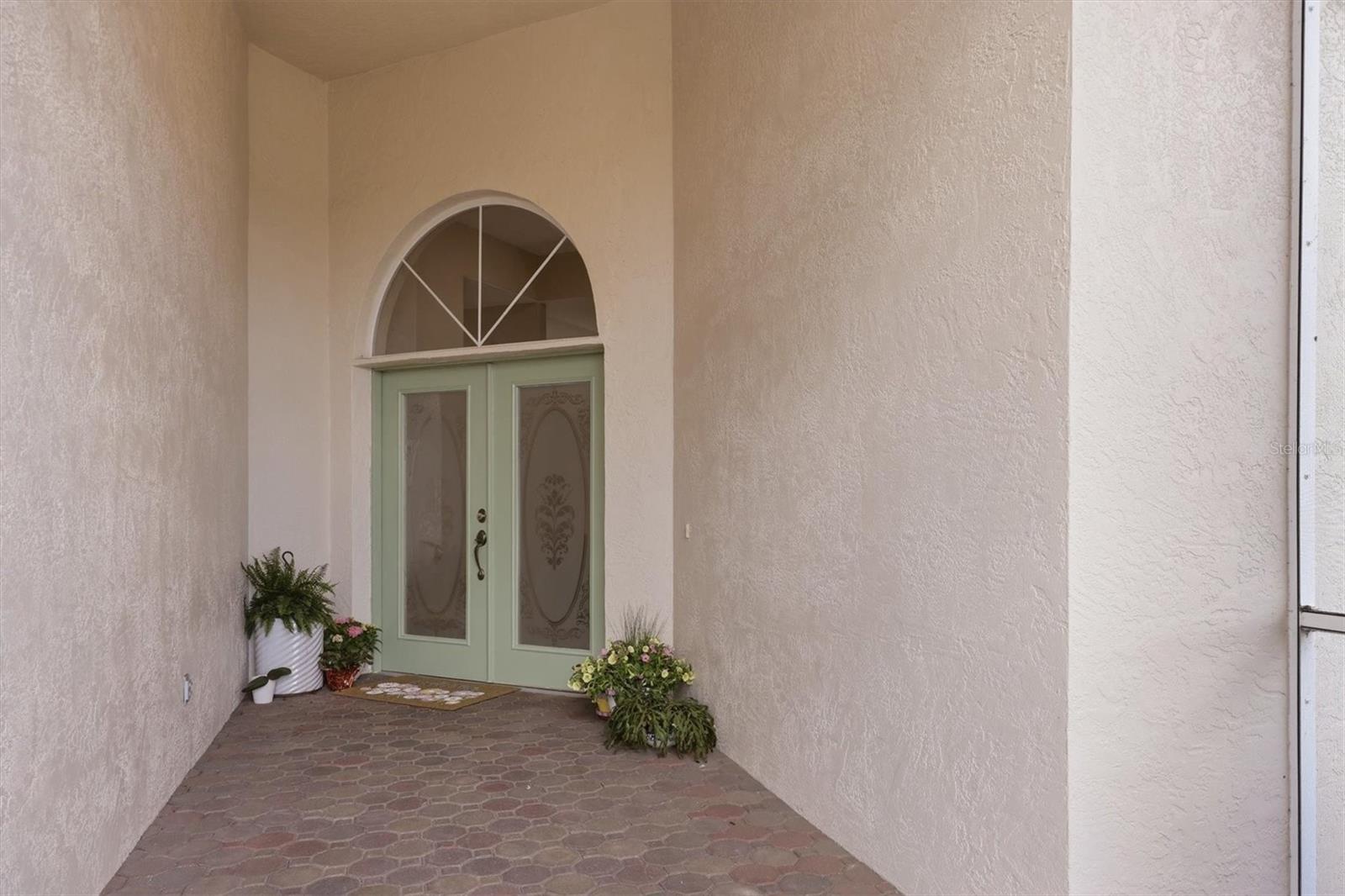 8958 OLDE HICKORY AVENUE