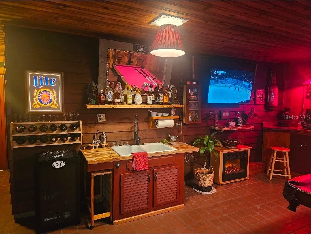 GRIMWOLD - Residential