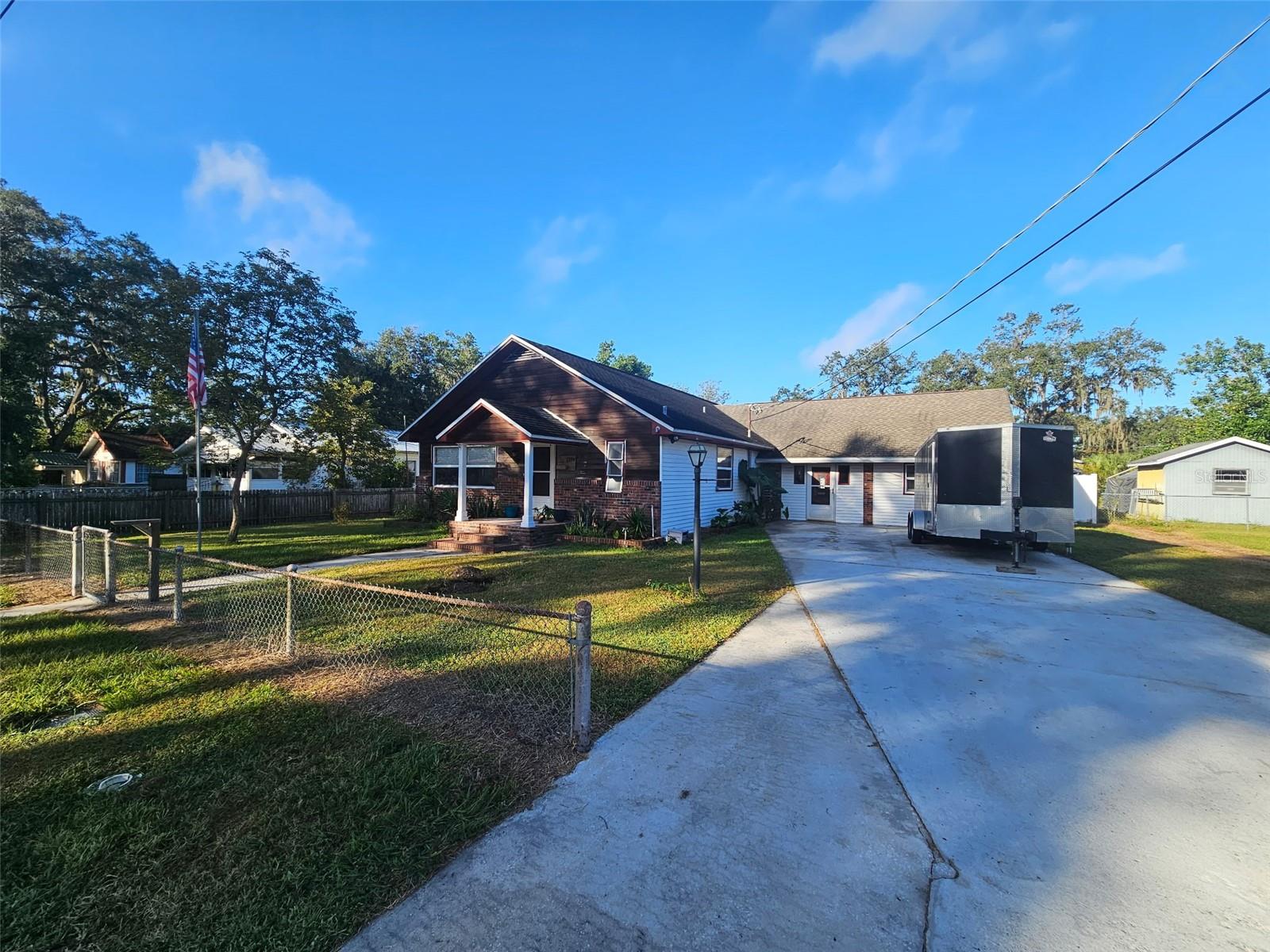 1109 N BURTON STREET