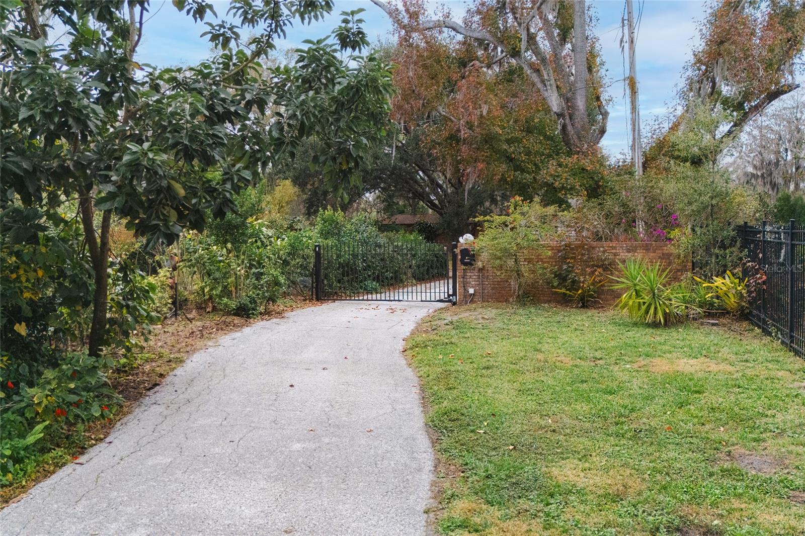 UNPLATTED - Residential