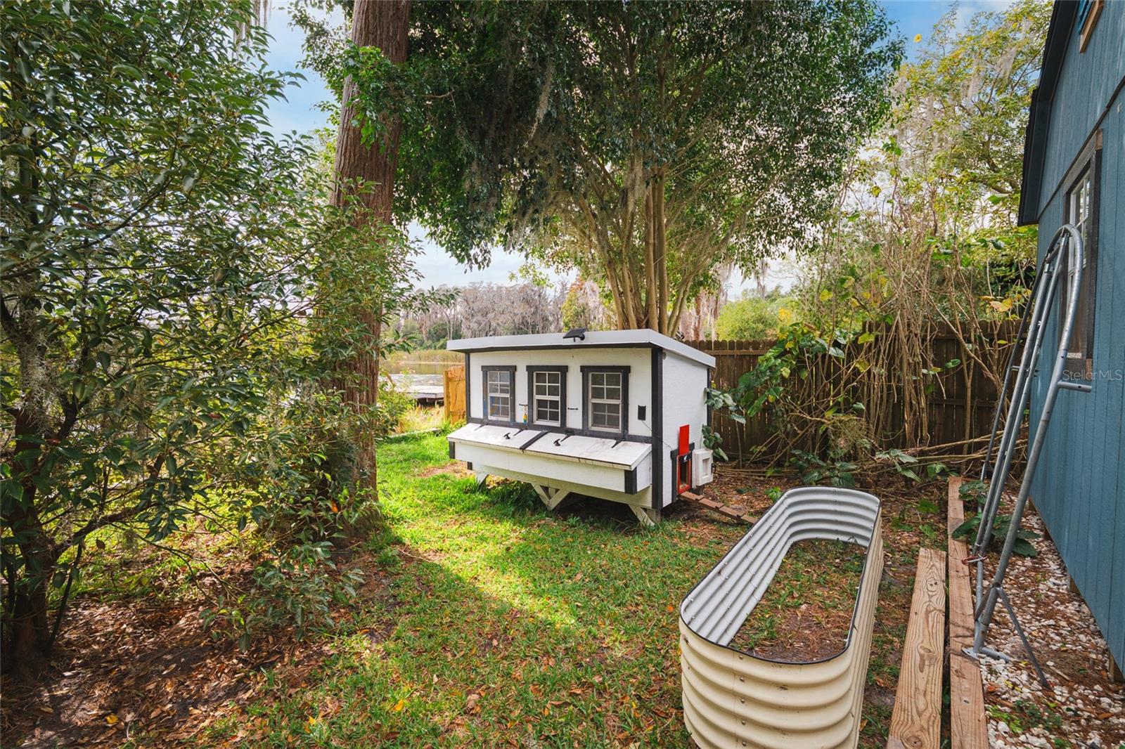 UNPLATTED - Residential