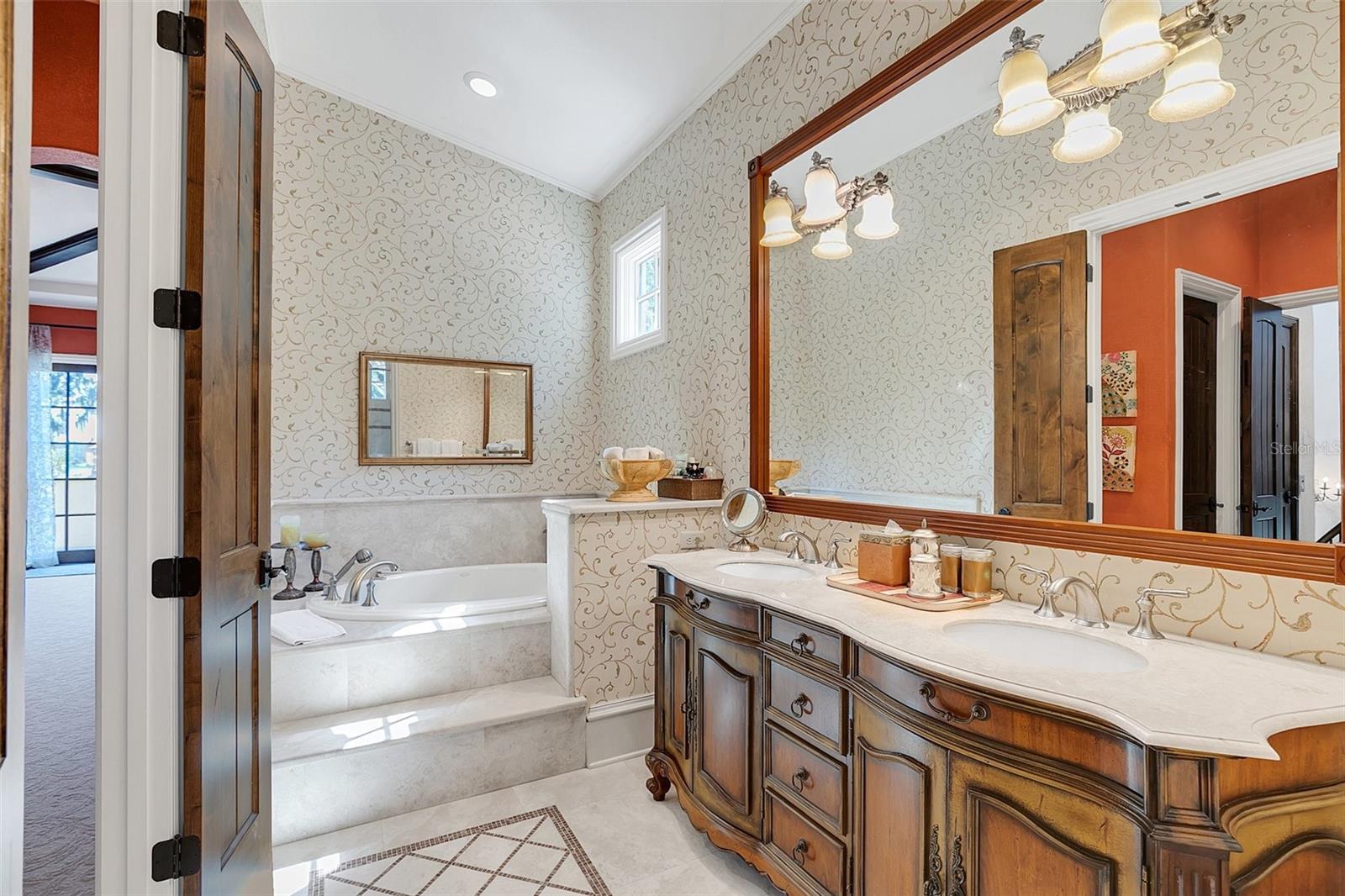 WINDSONG-PRESERVE POINT - Residential