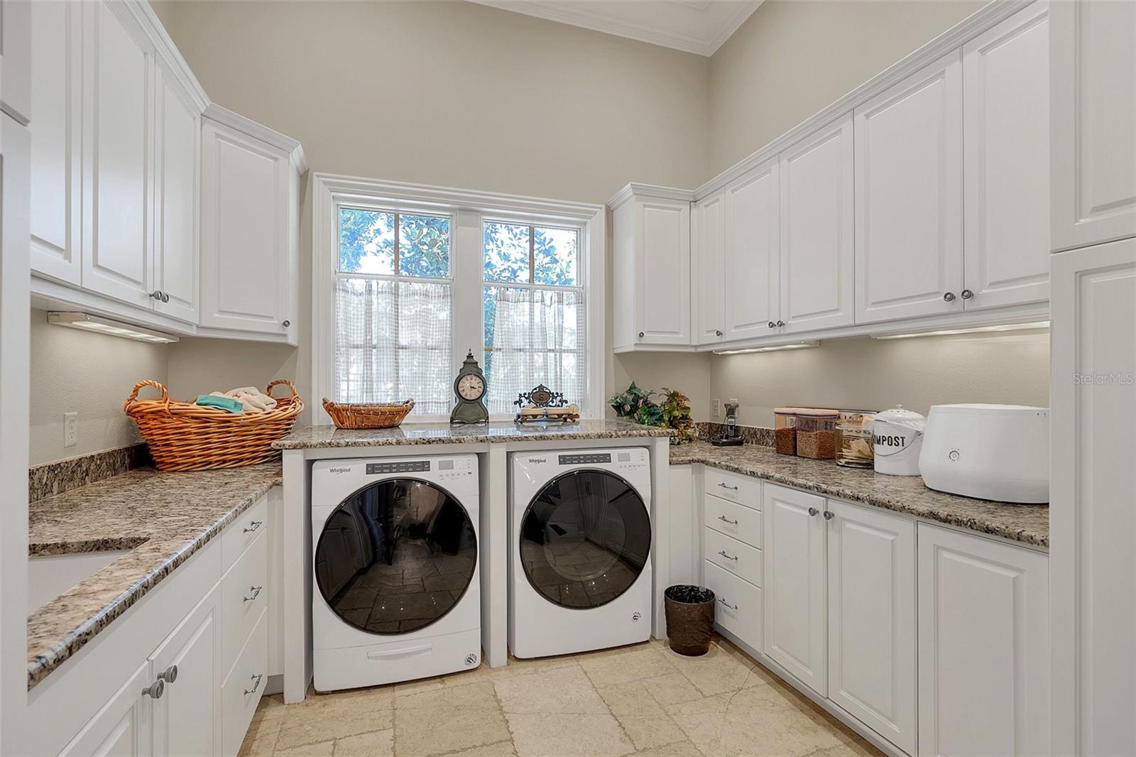 WINDSONG-PRESERVE POINT - Residential