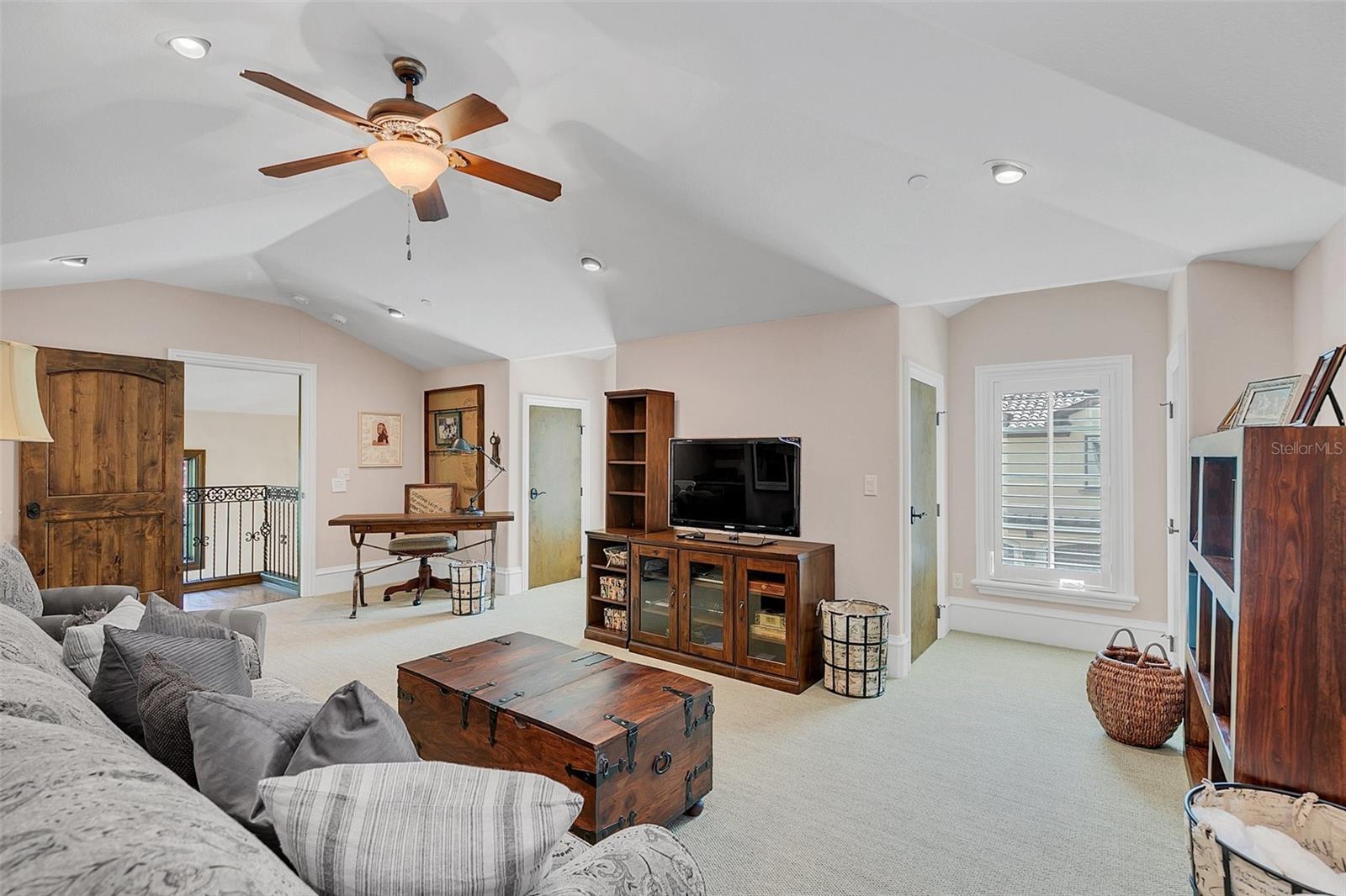 WINDSONG-PRESERVE POINT - Residential