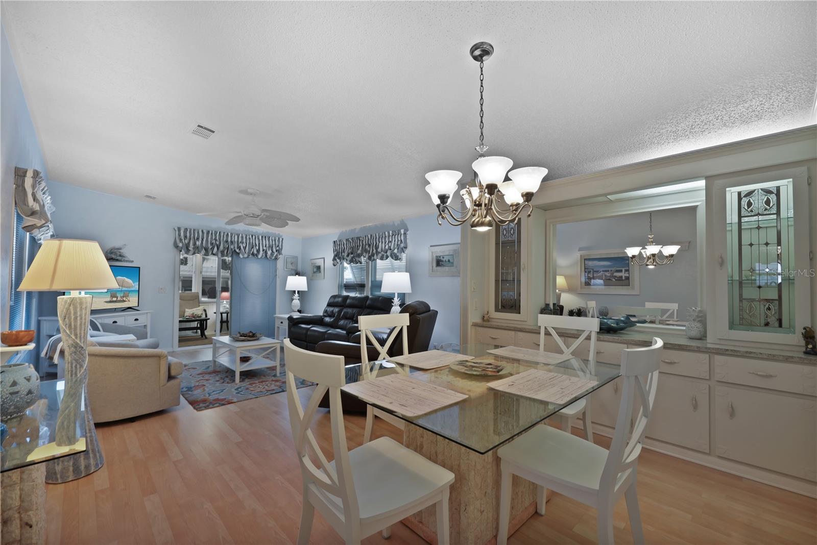 MAPLE LEAF ESTATES - Residential