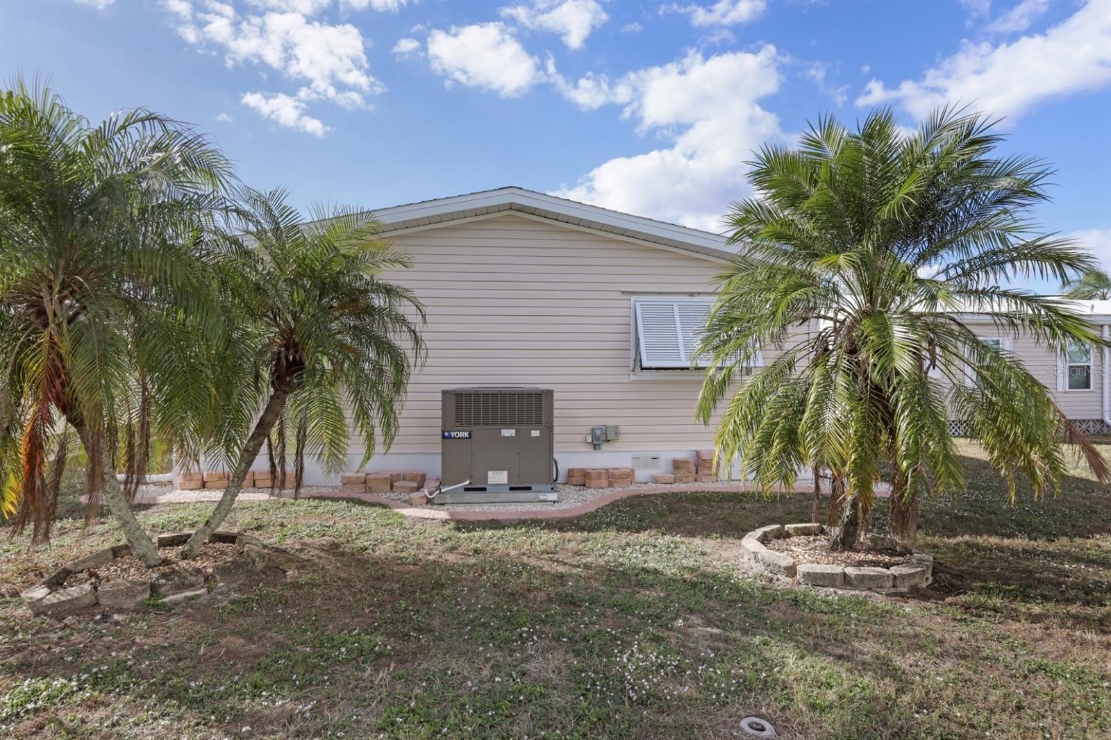 MAPLE LEAF ESTATES - Residential