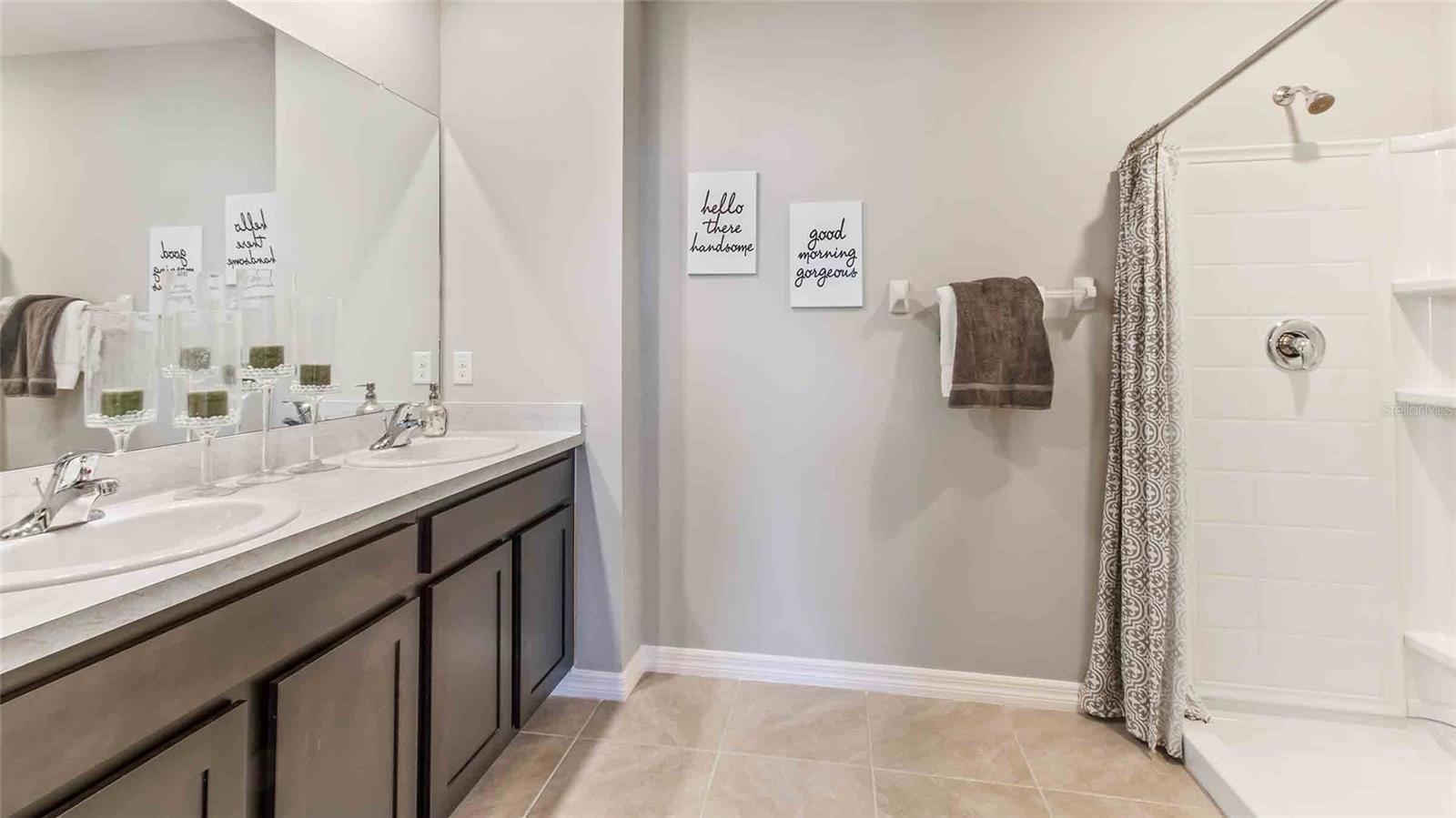 ANGELINE - Residential