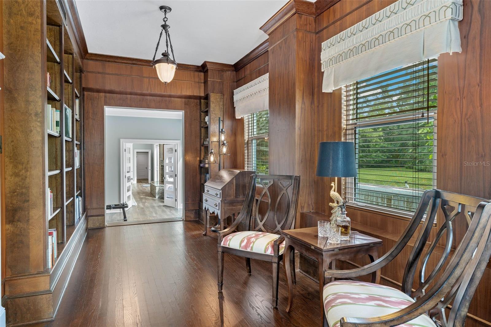 YORK MANOR - Residential