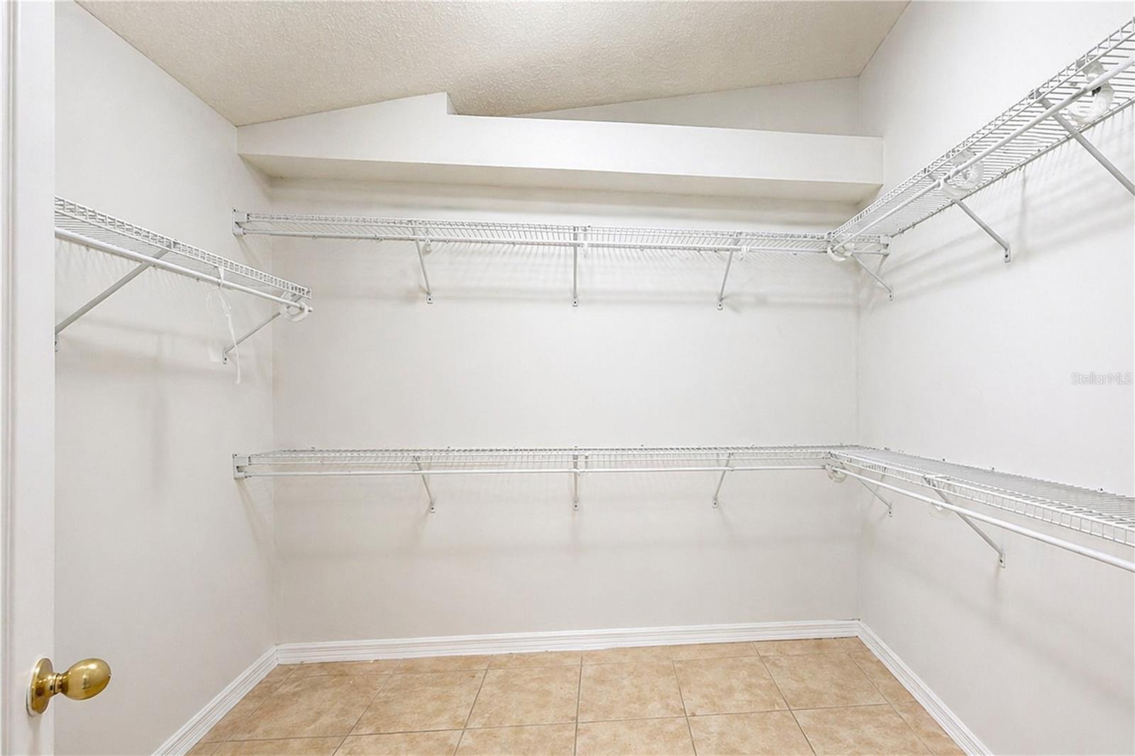 STONEYBROOK WEST 47/78 - Residential