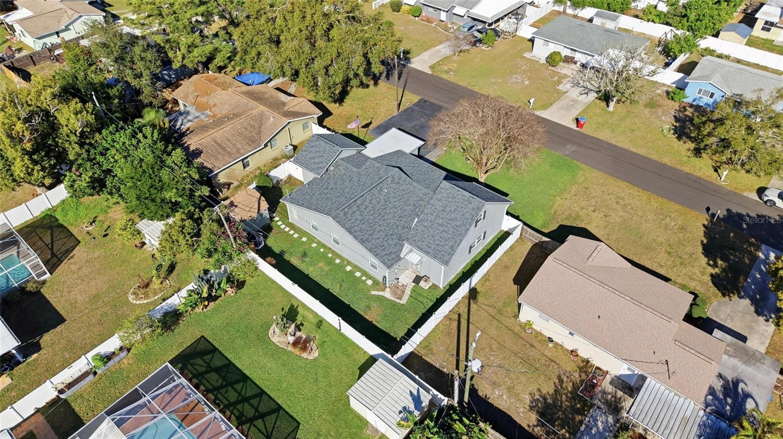 ROBERTSONS - Residential