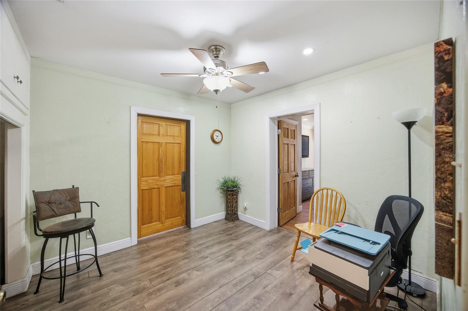 ROBERTSONS - Residential