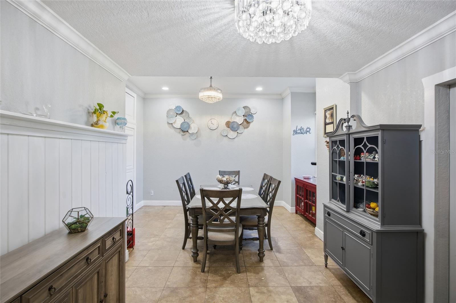 ROBERTSONS - Residential