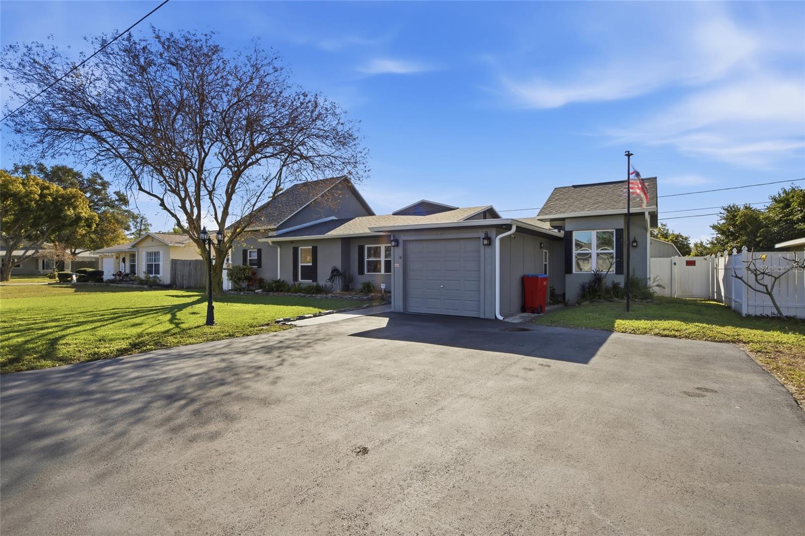 ROBERTSONS - Residential