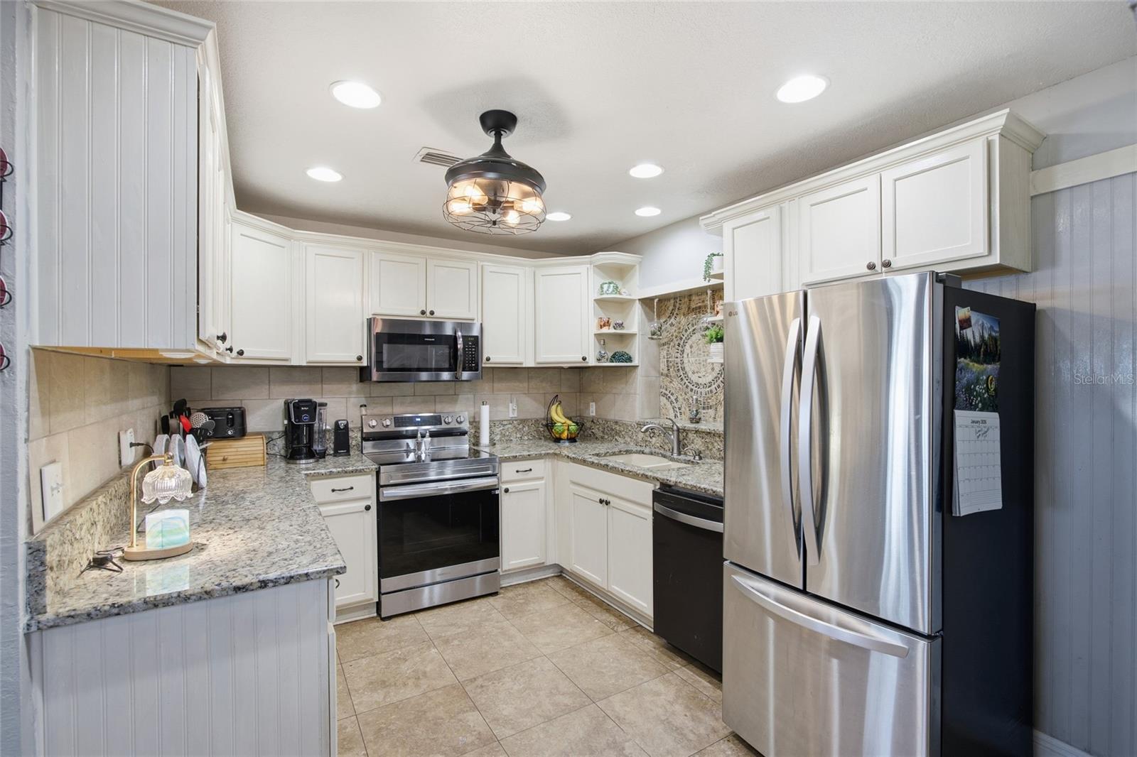 ROBERTSONS - Residential