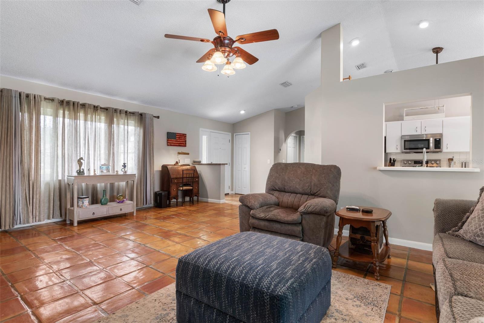 PALM HARBOR - Residential