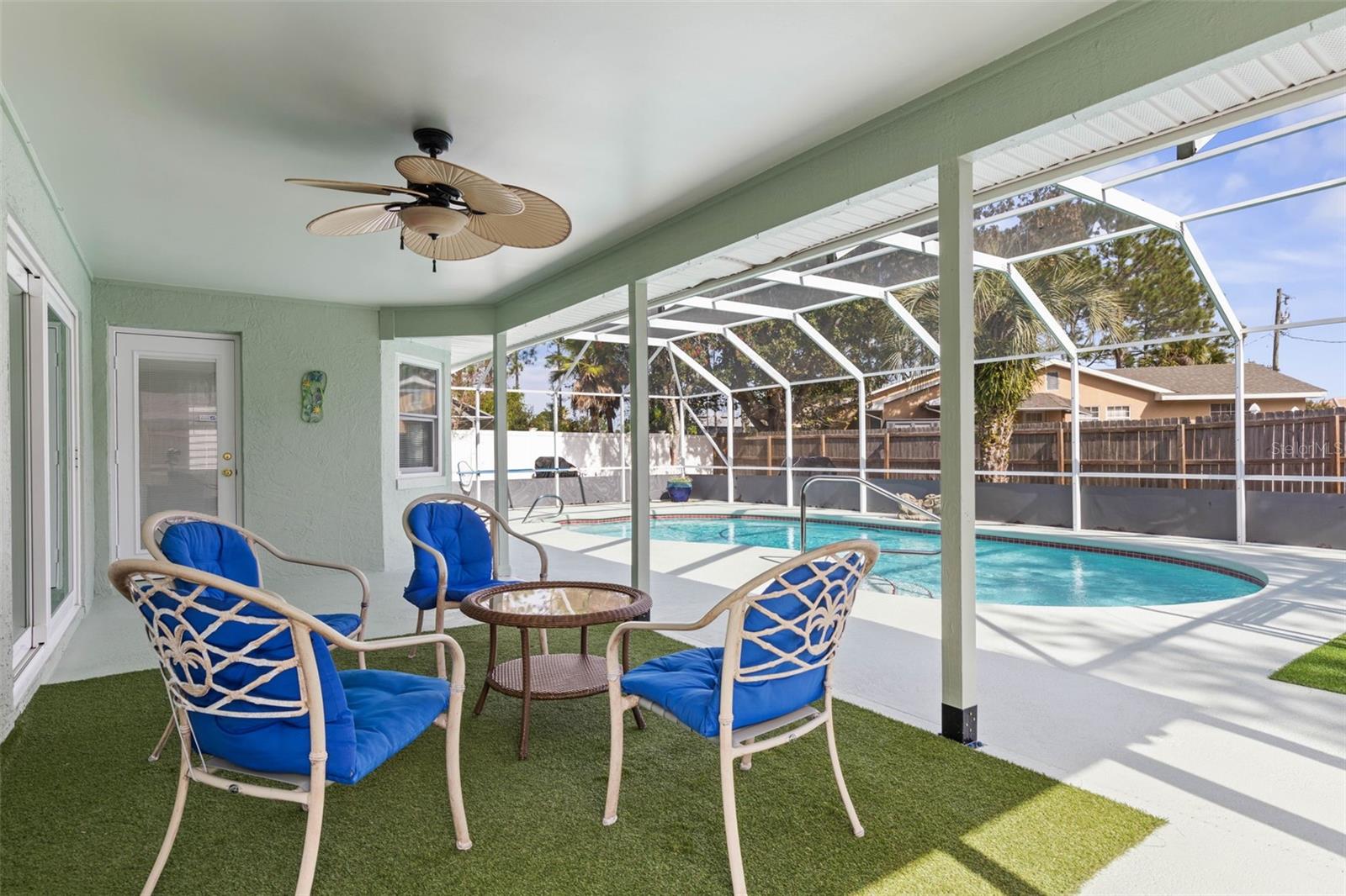 PALM HARBOR - Residential