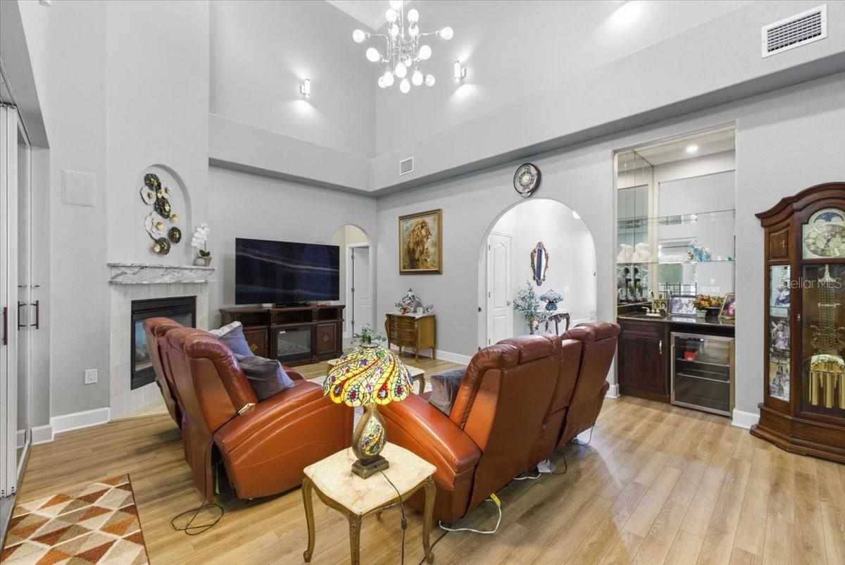 RIVERSIDE ESTATES - Residential