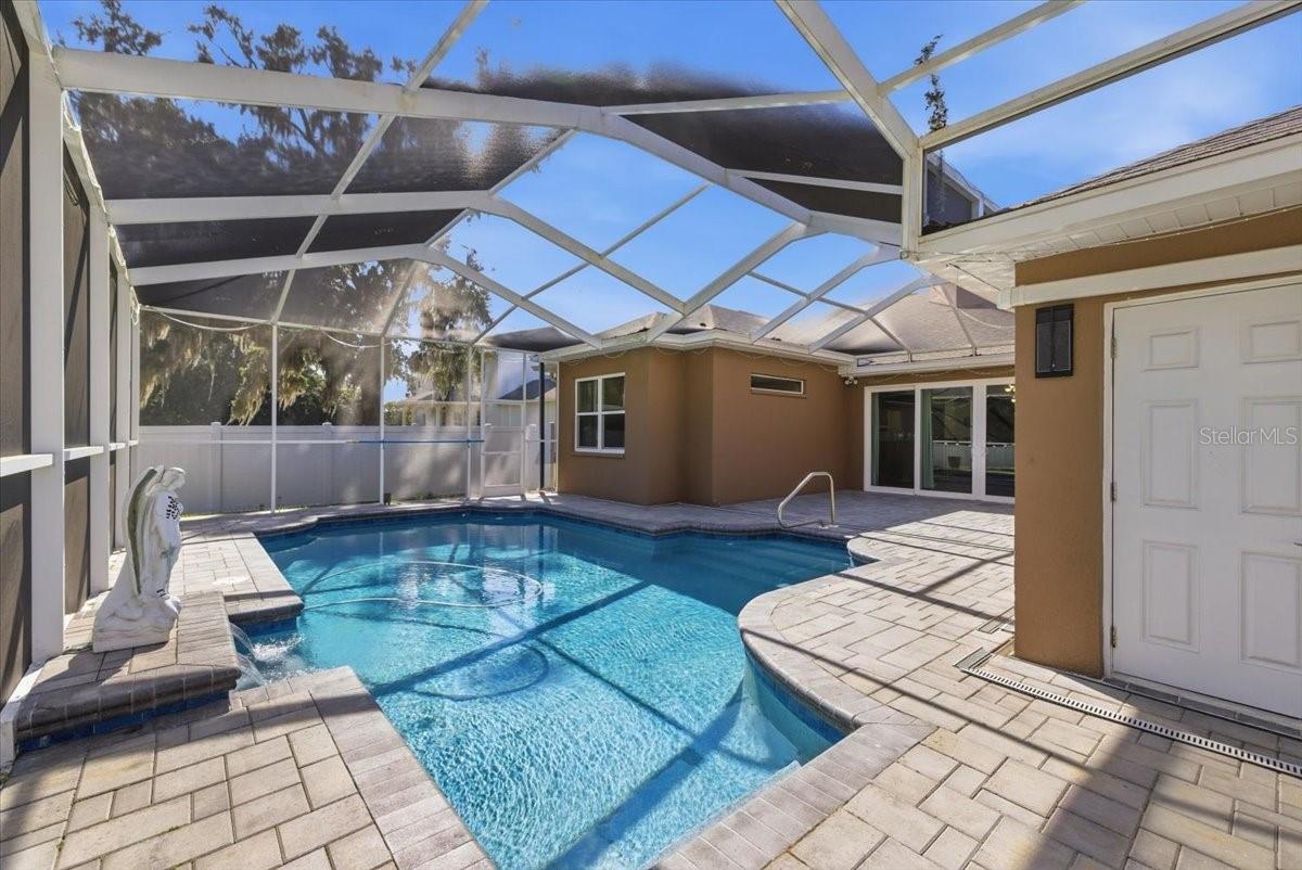 RIVERSIDE ESTATES - Residential