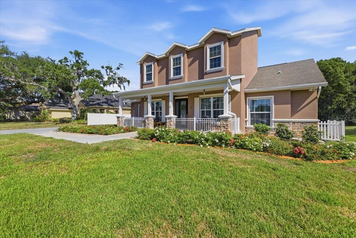 RIVERSIDE ESTATES - Residential