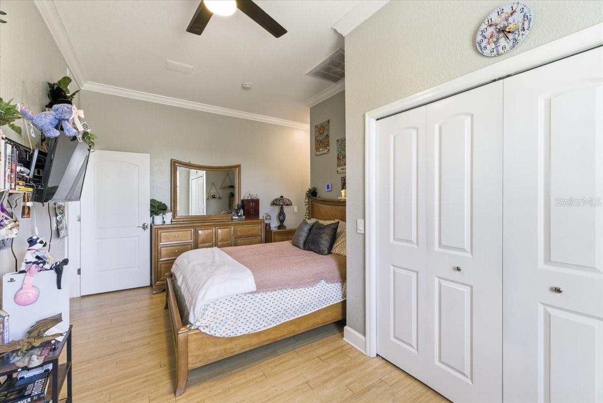 RIVERSIDE ESTATES - Residential