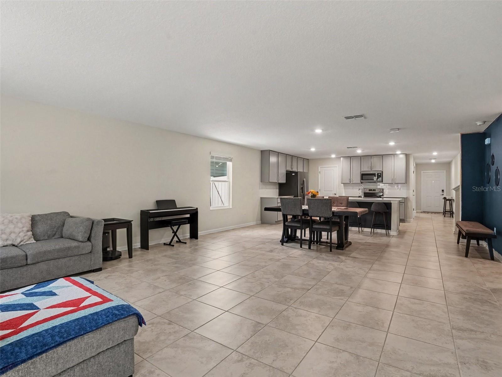 4469 BLUFF OAK LOOP