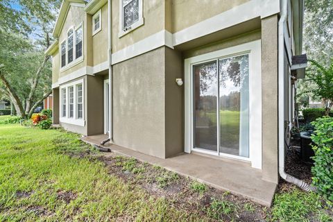 A home in APOPKA