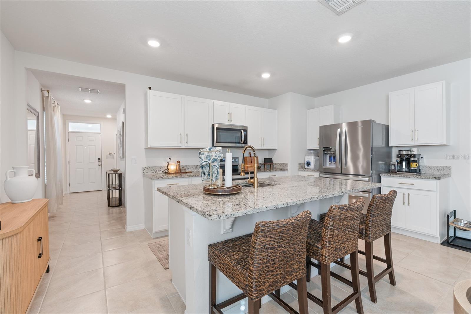 VENETIAN BAY - Residential