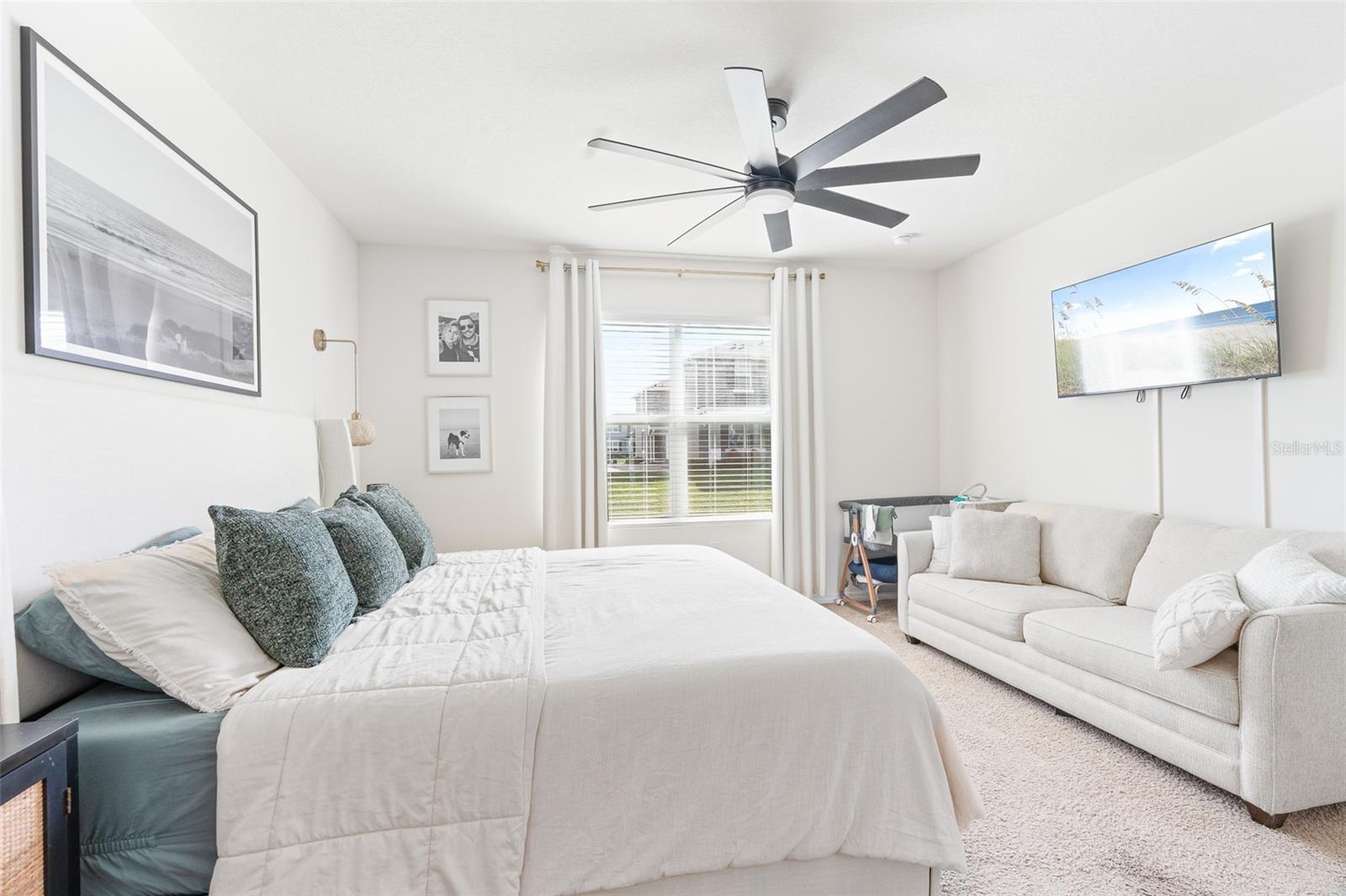 VENETIAN BAY - Residential