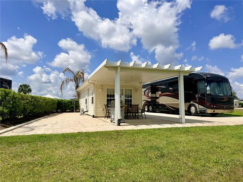 Tiny photo for 9501 SE 47th Way, Webster, FL 33597 (MLS # G5110284)