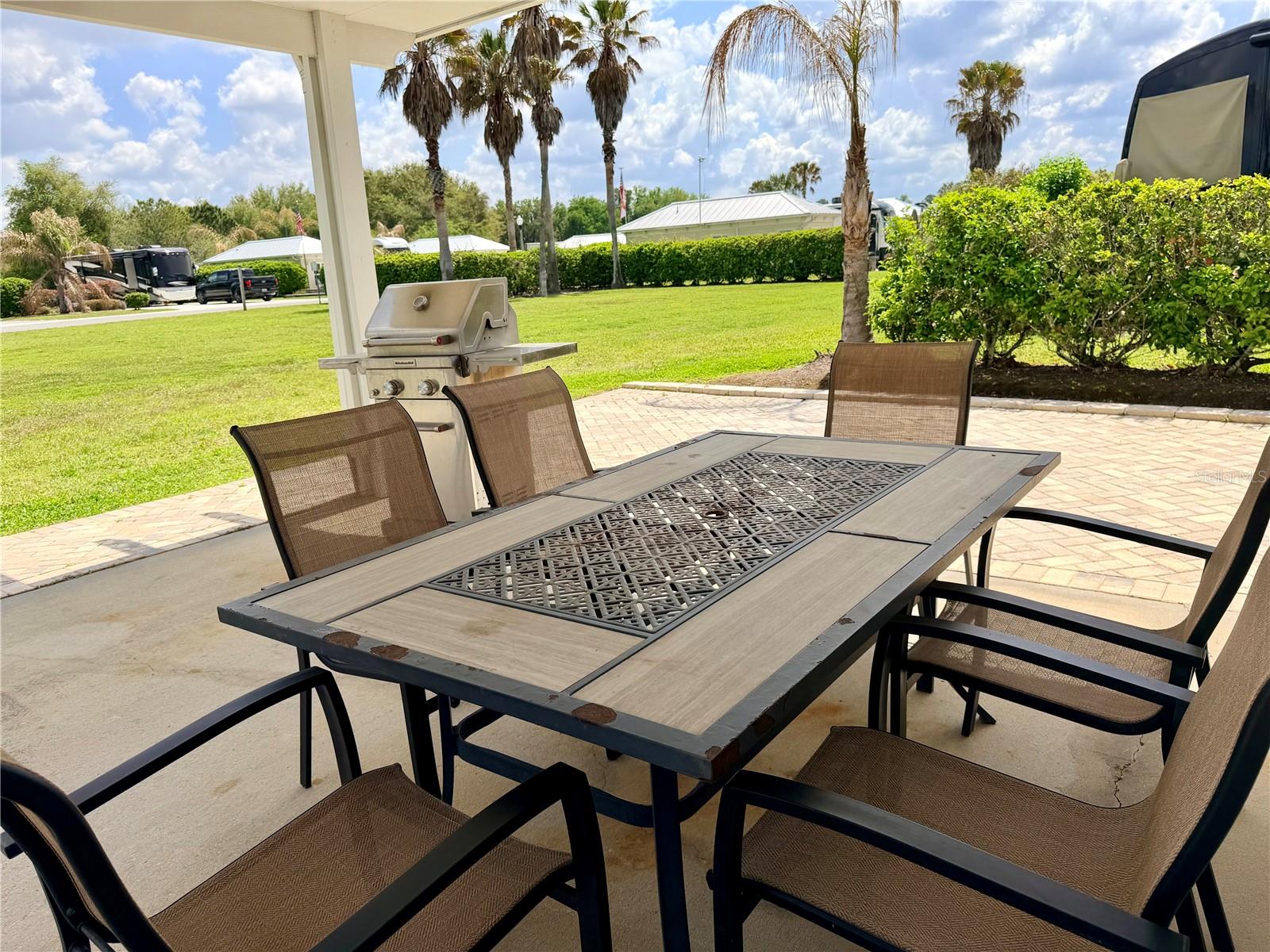 FLORIDA GRANDE MOTOR COACH RESIDENCE - Land