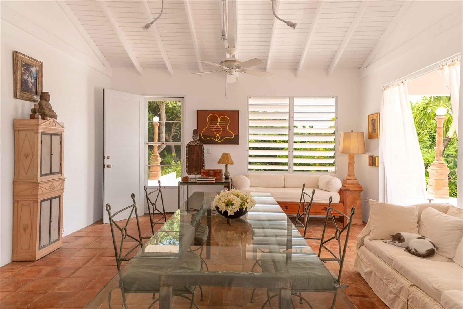 BRAVOS DE BOSTON - Residential