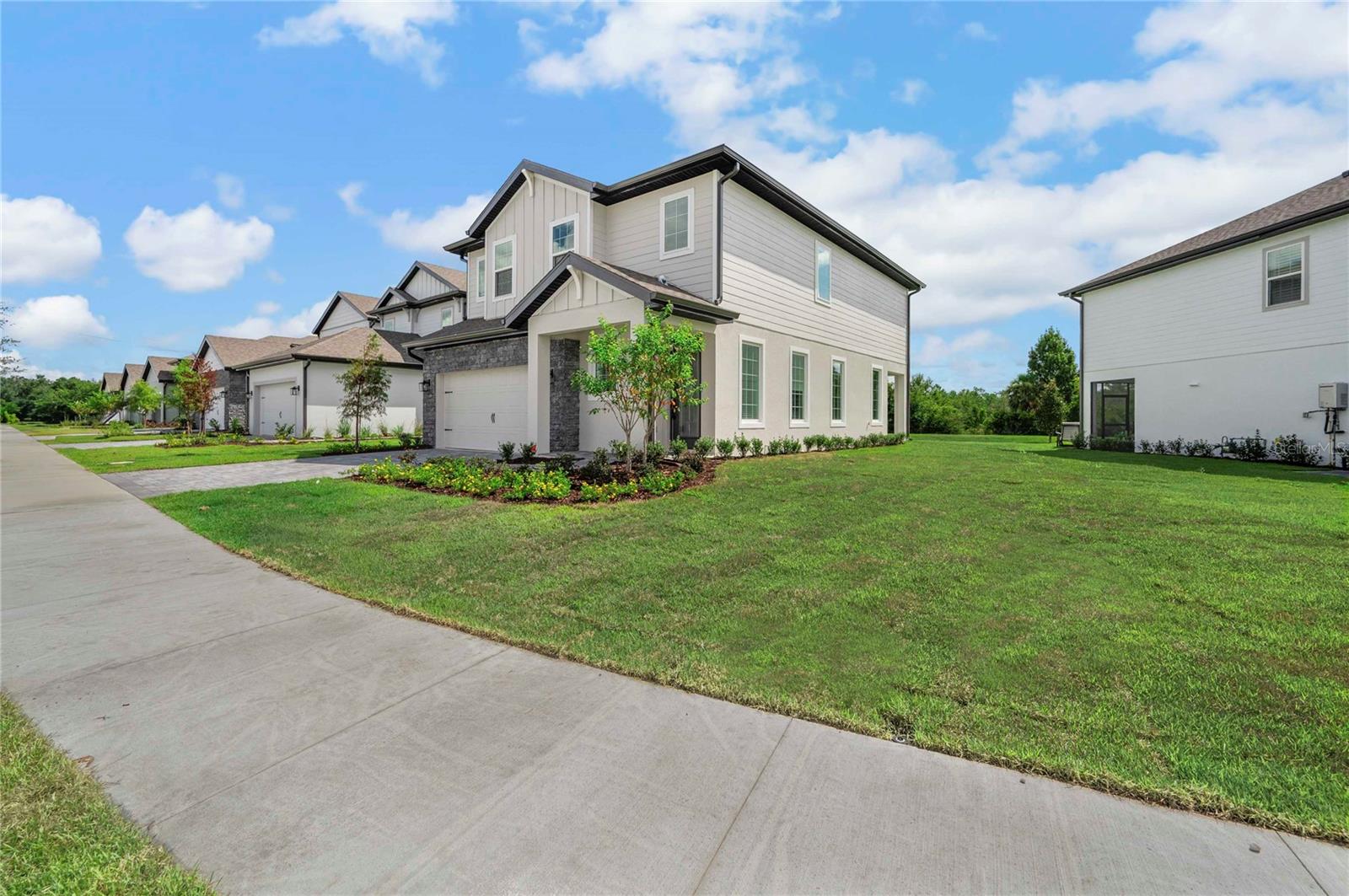 REUNION VILLAGE PHASE 4 - Residential