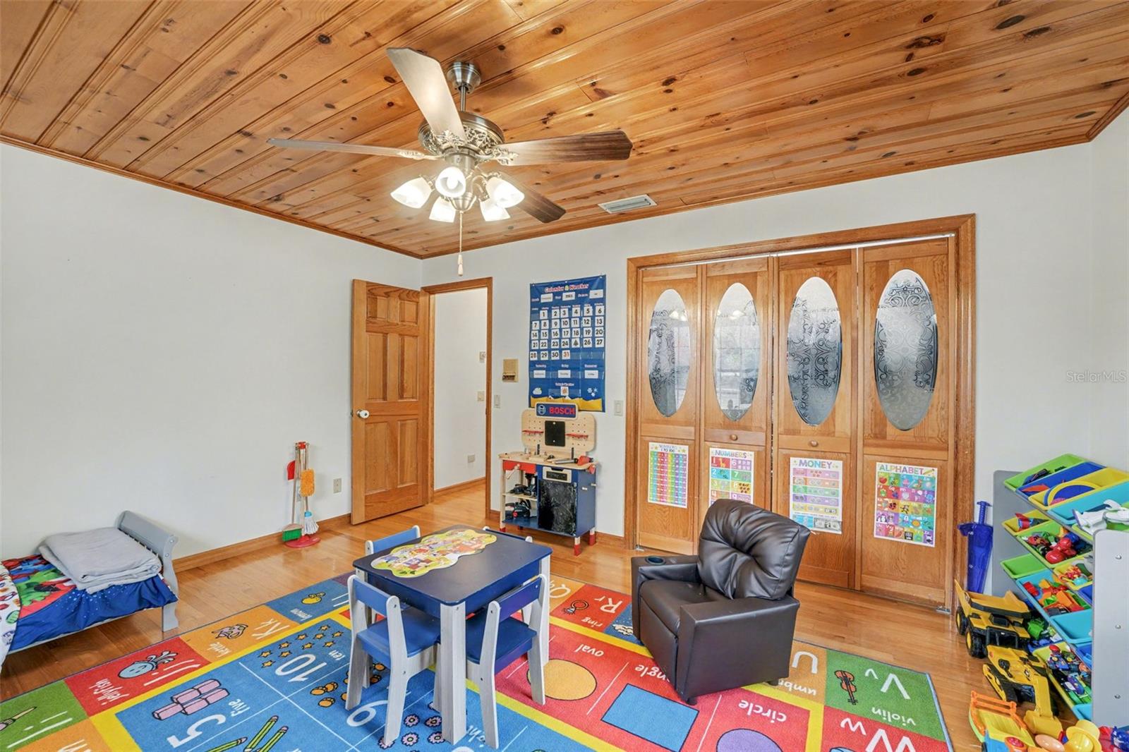 CATALOMA ACRES - Residential